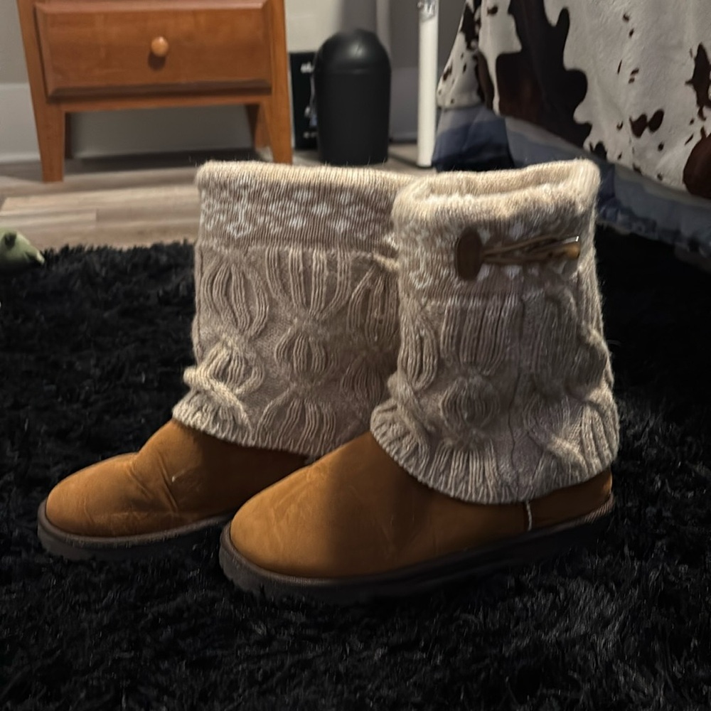 Winter boots